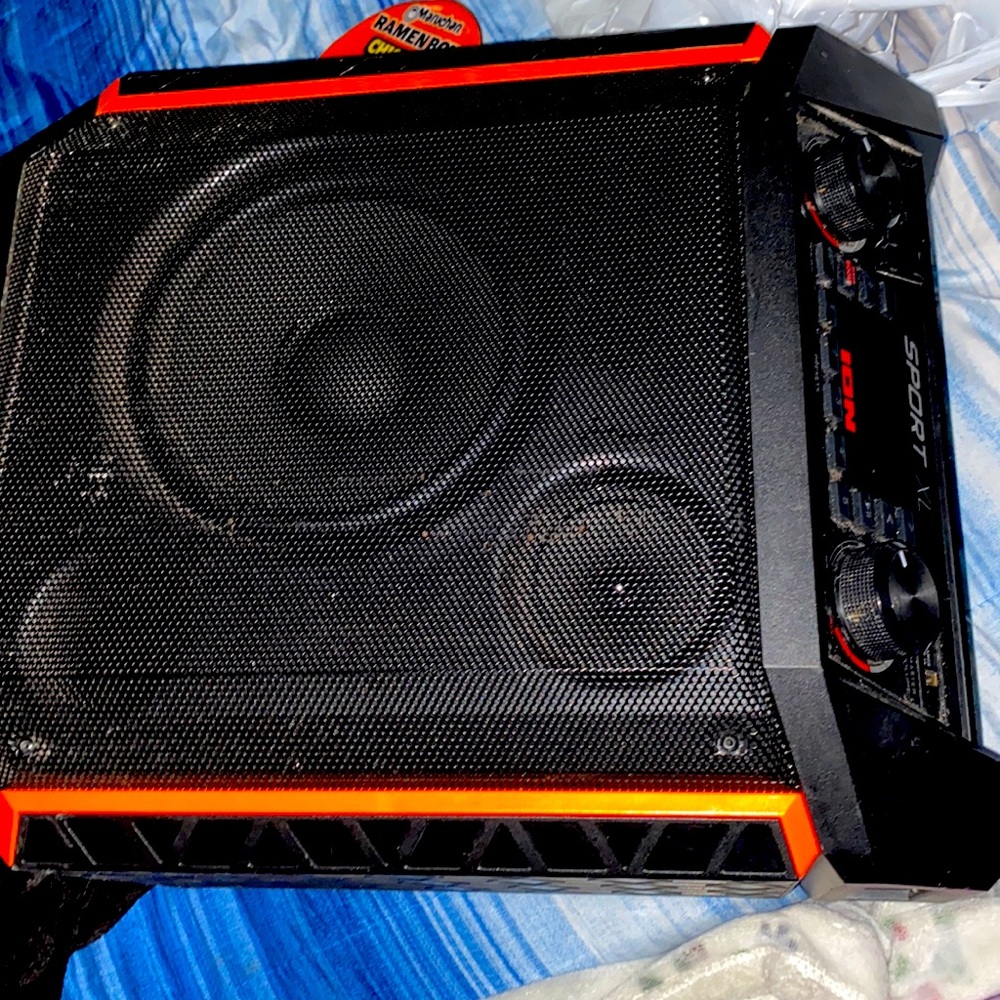 Large Rollable blue took speaker and radio